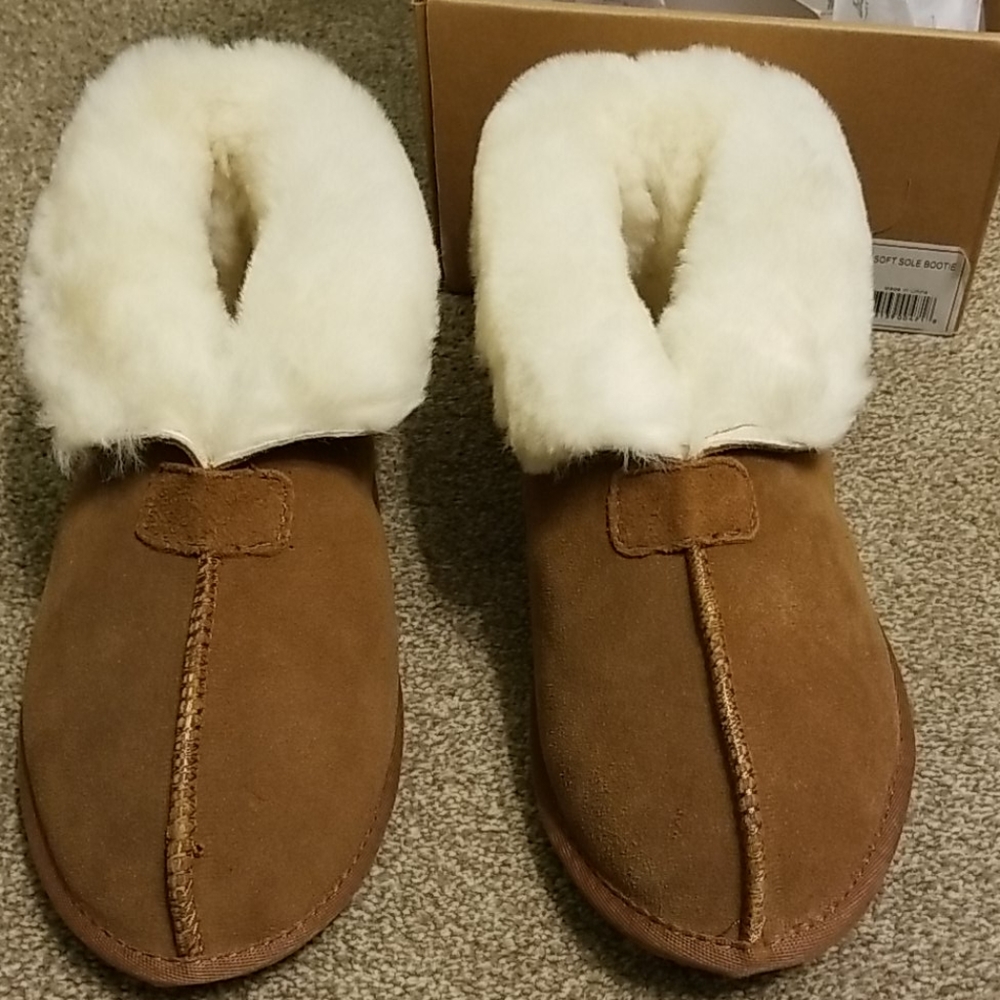 The Vermont Country Stote soft sole booties
